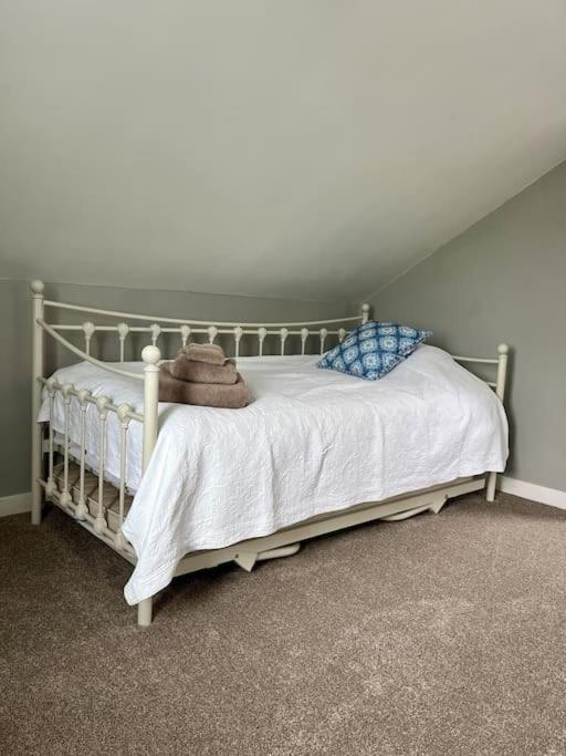 Holme Lodge Cottage Тирск Экстерьер фото