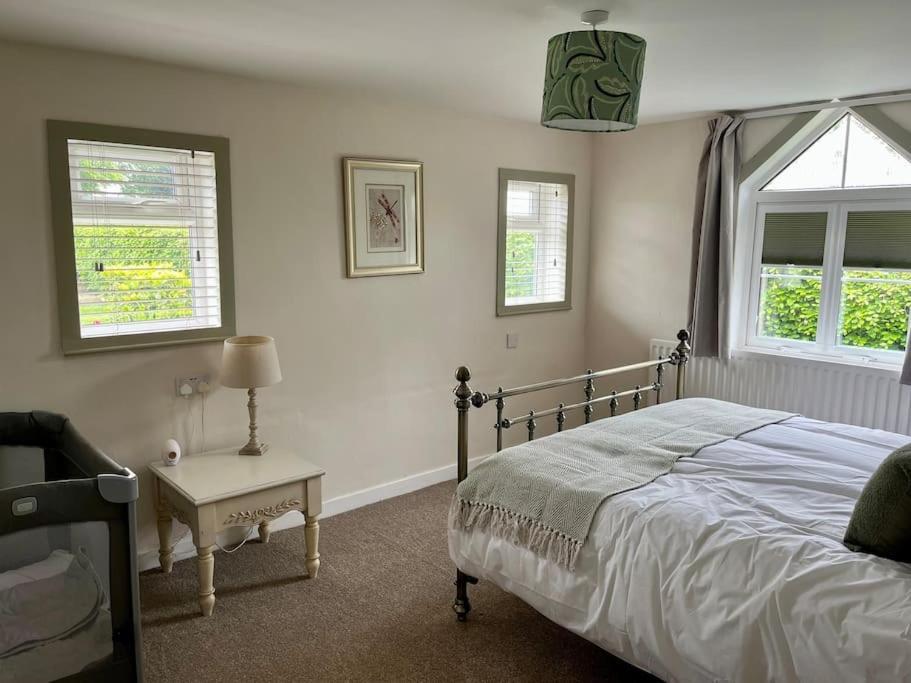 Holme Lodge Cottage Тирск Экстерьер фото